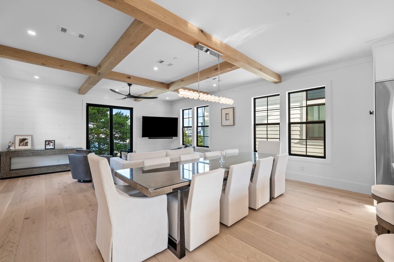 Endless Views - Image 17