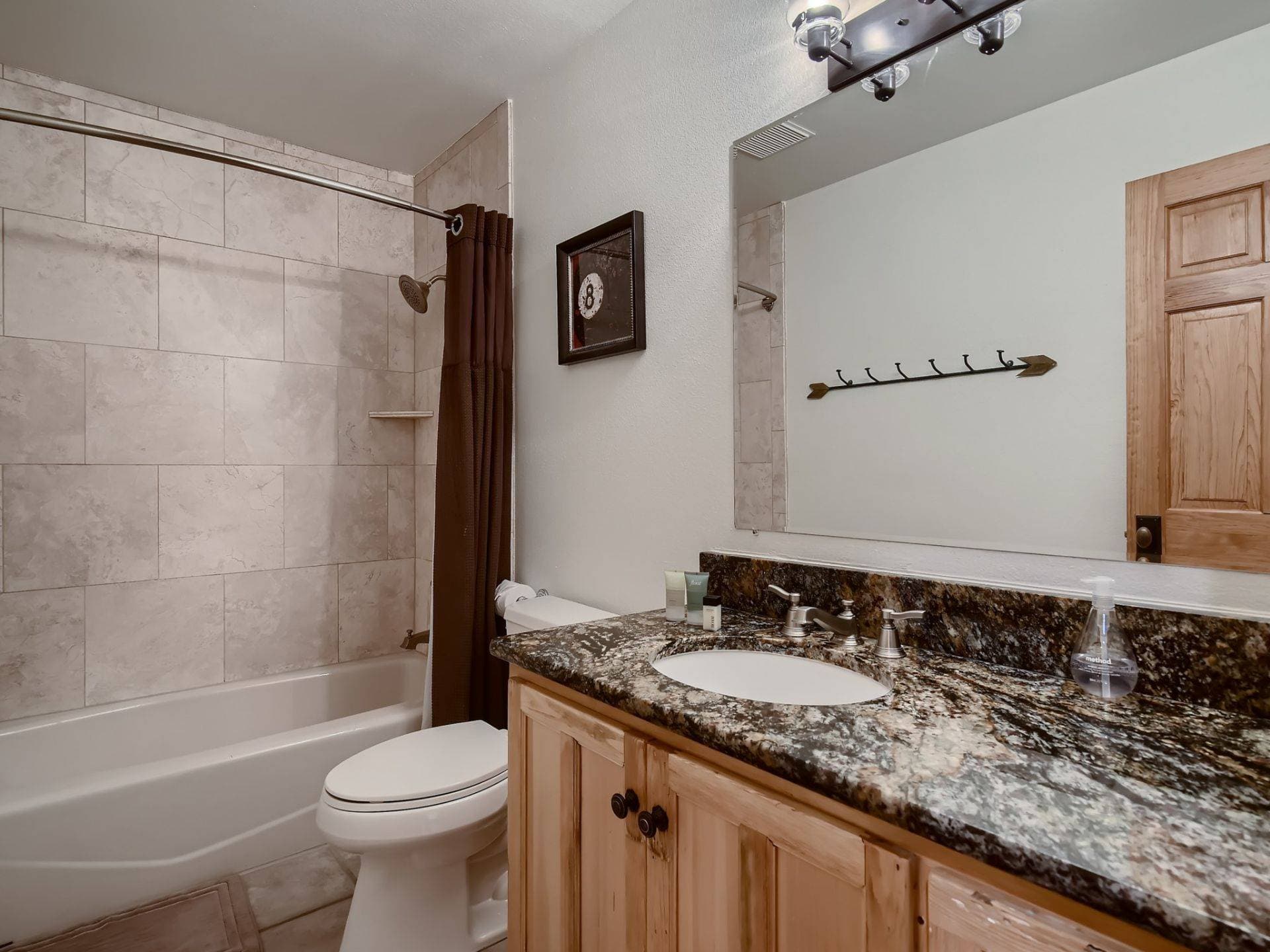 Lodge at Ski Hill - Image 25