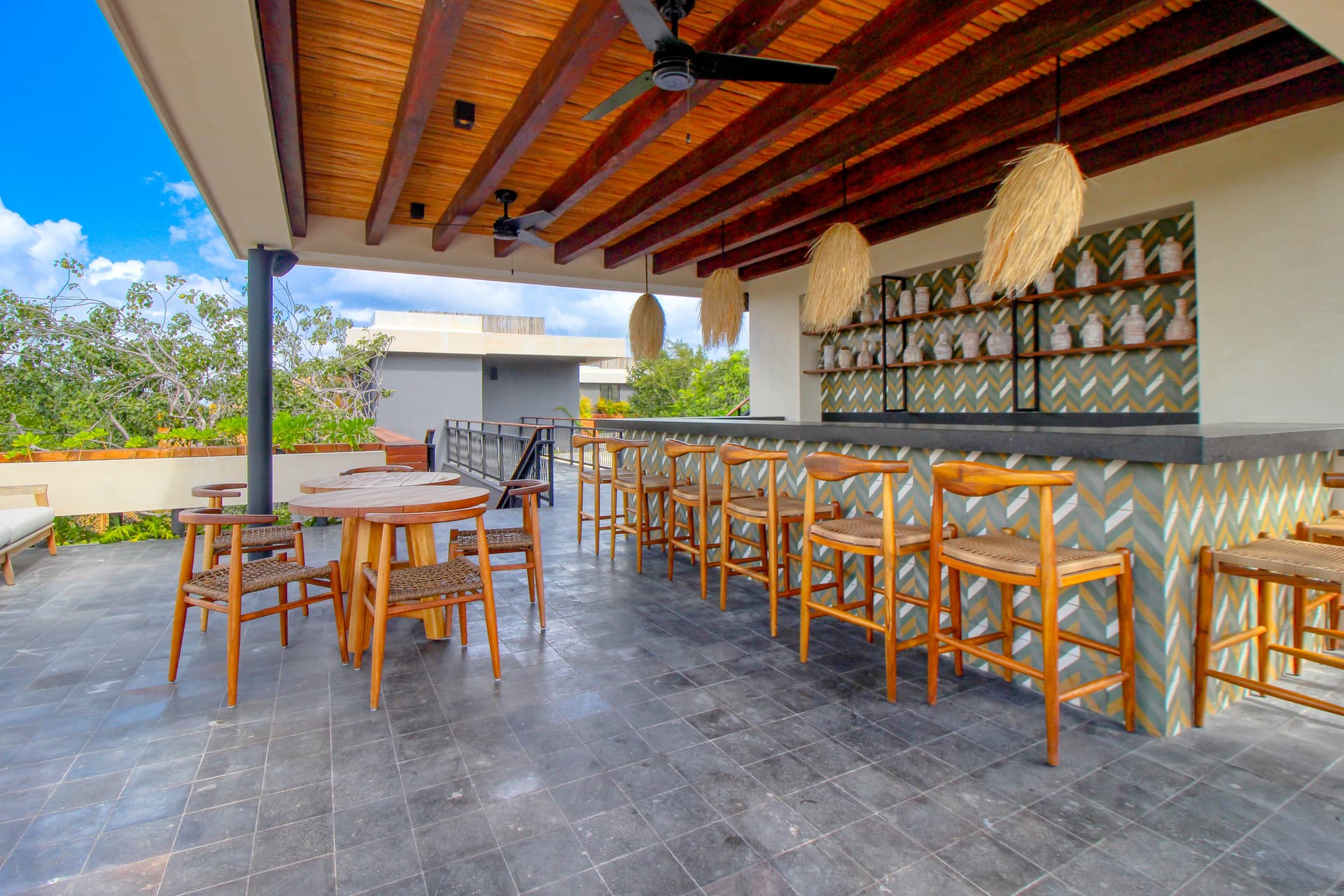 Dreamland - Image 20