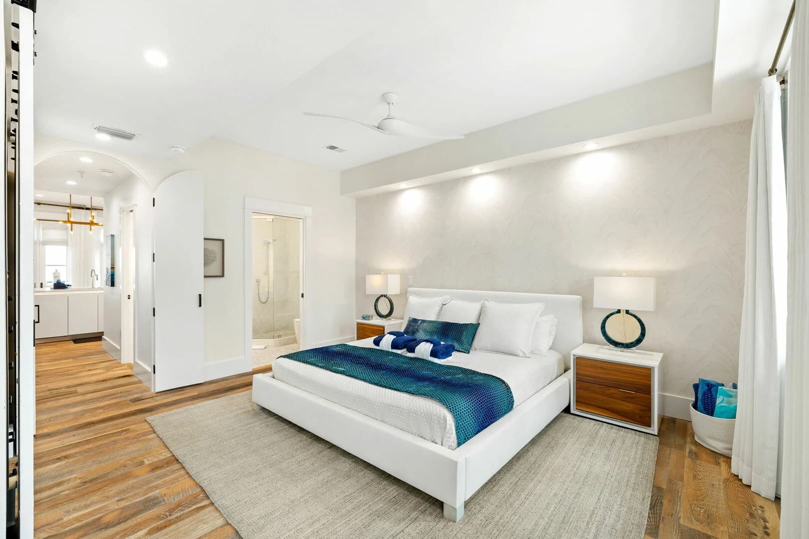 Antigua Blue Condo - Image 5