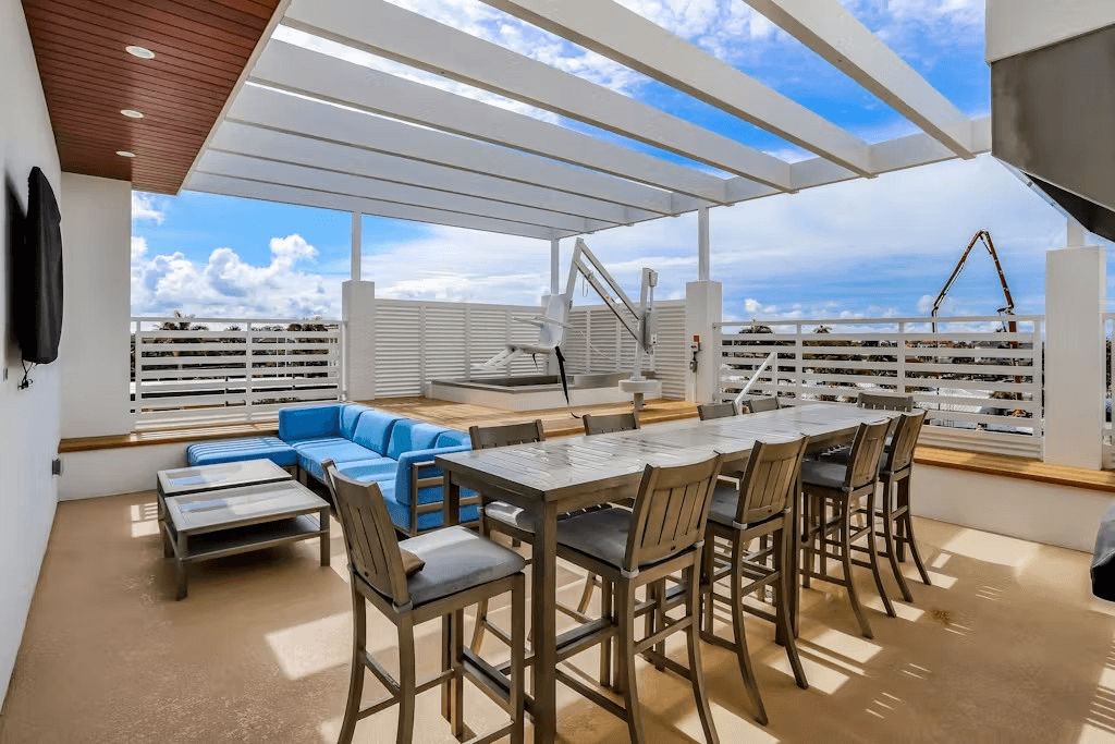 Heart of Naples - Image 2