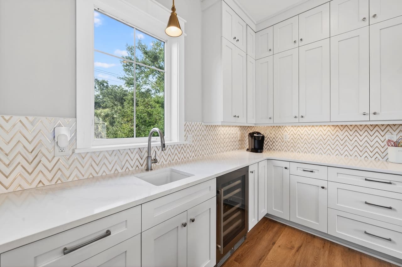 Southern Grace - Image 8