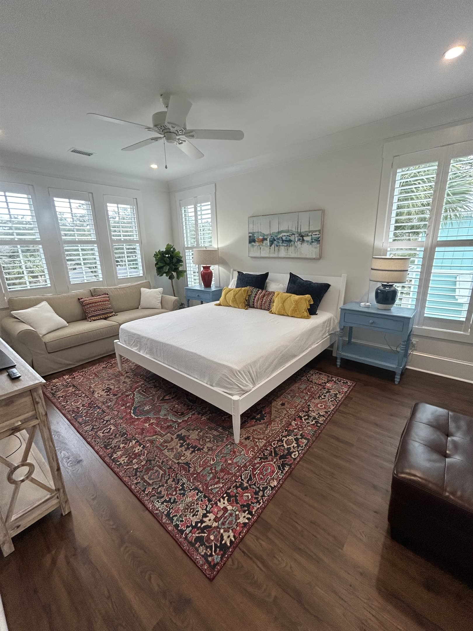 Modern Isle - Image 29