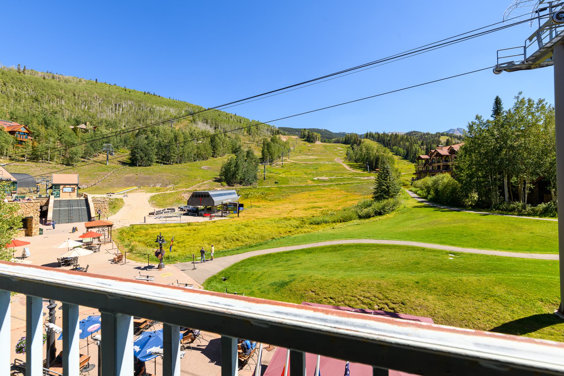 Mountain High at the Plaza - Image 19