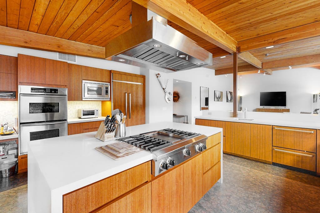 Las Palmas Monte Vista - Image 7