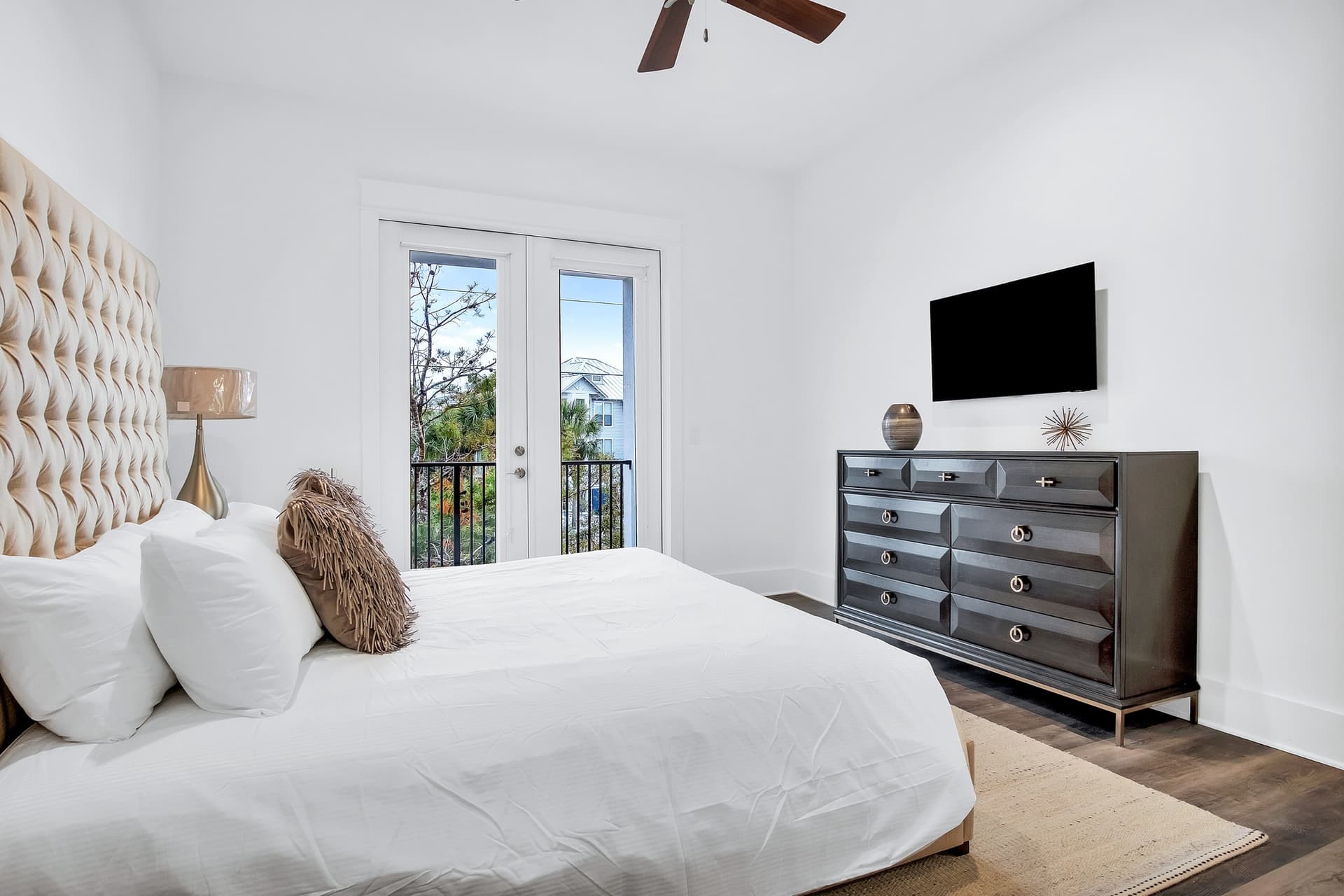 Aces High - Image 23