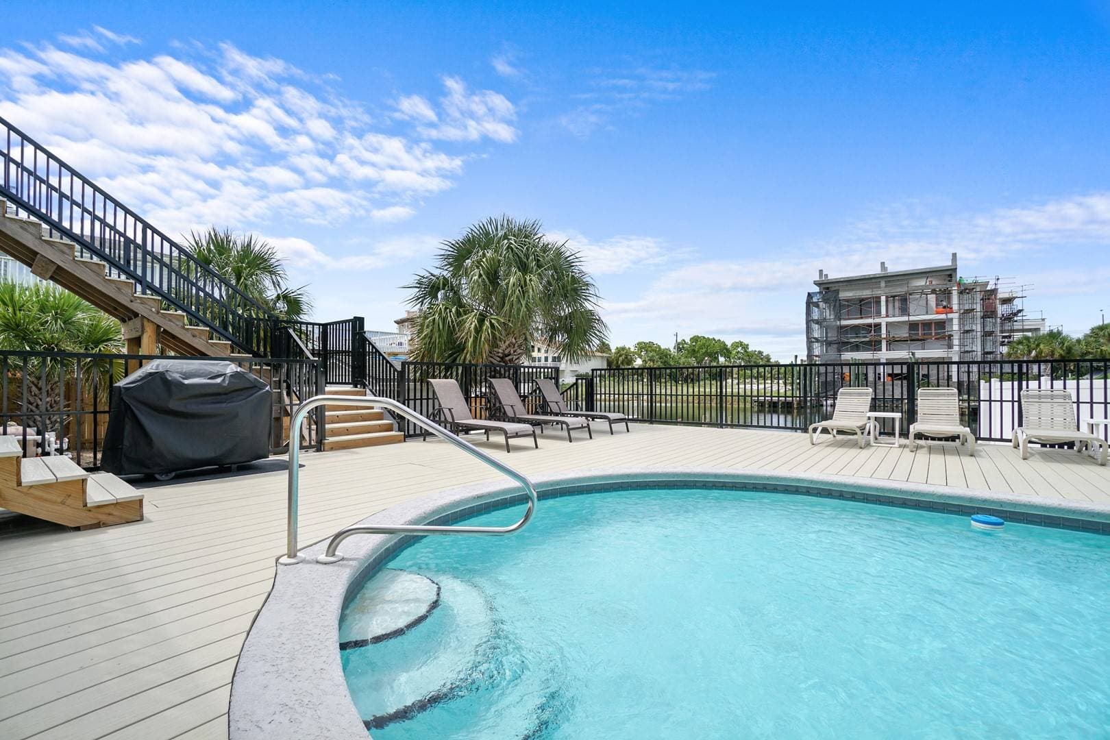 Happy Harbor House - Image 16