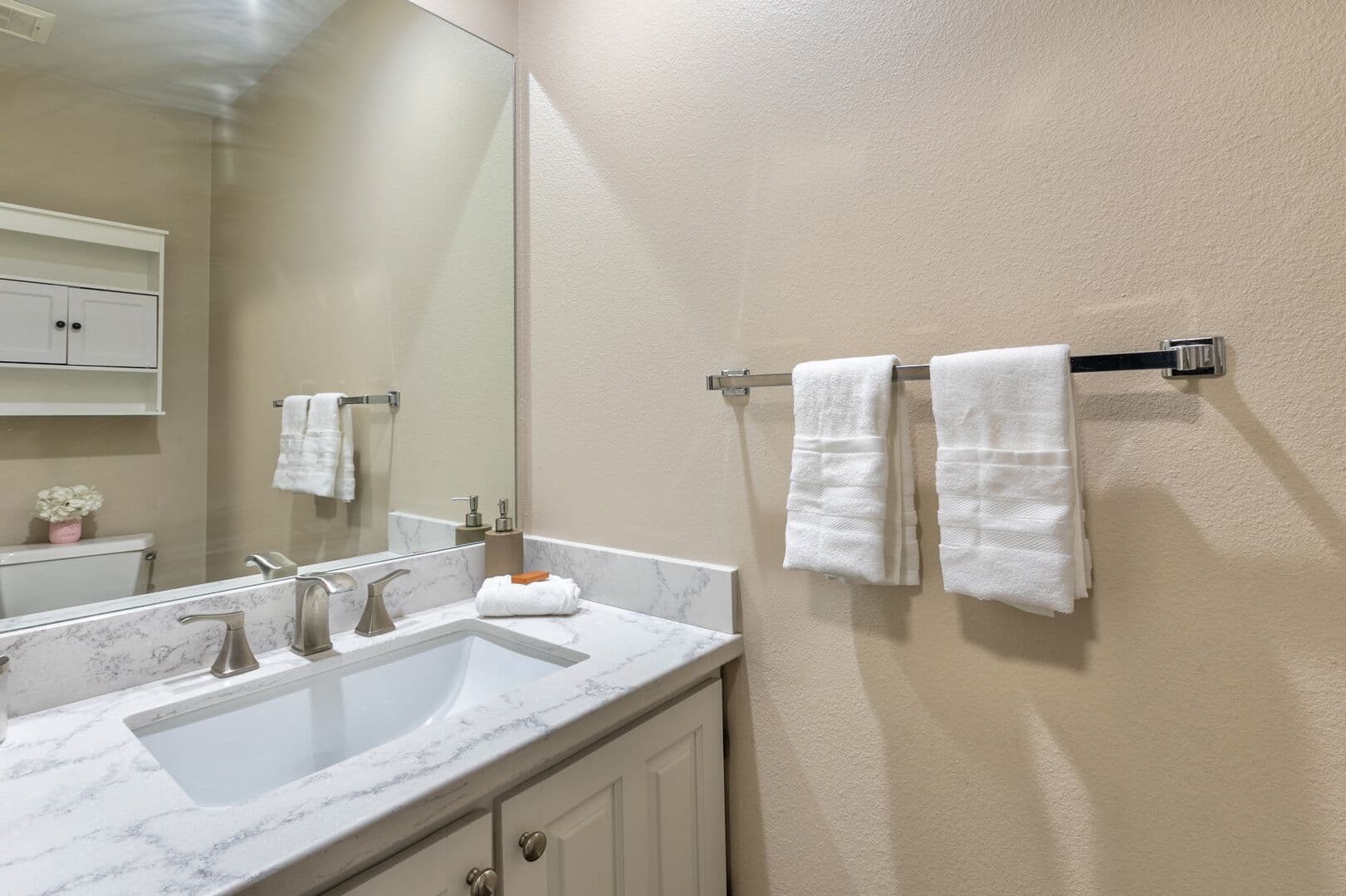 Paradise Escape - Image 29