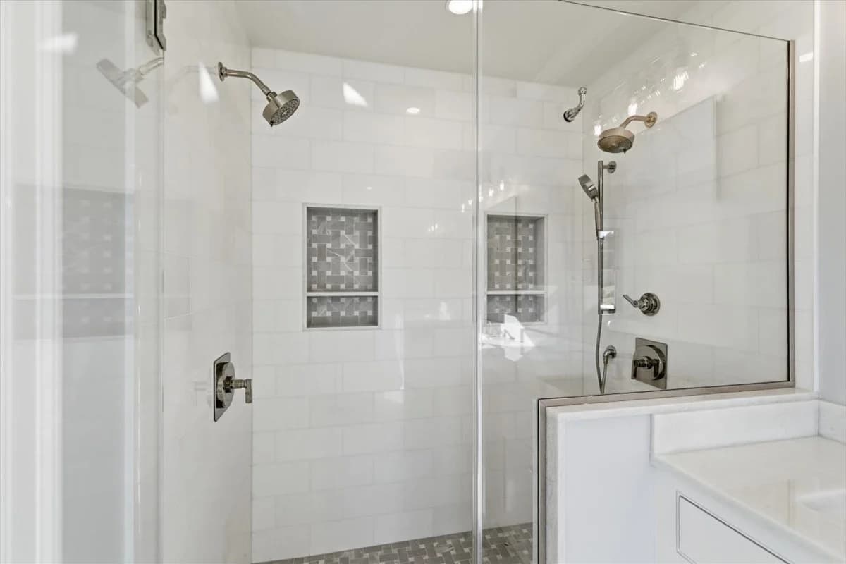 Olivia's Oasis - Image 16