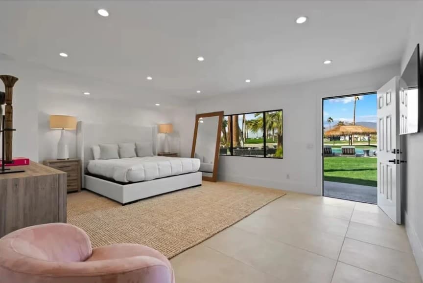 Bravo Beach House - Image 50