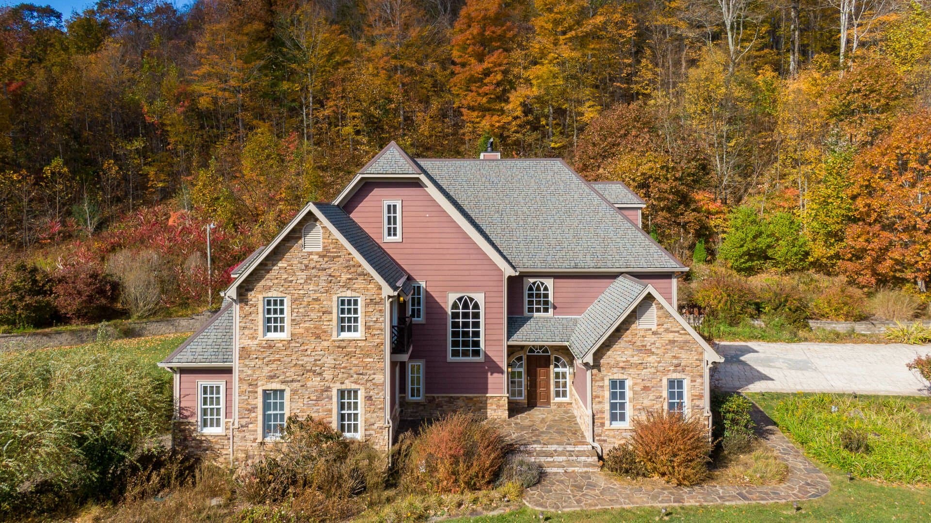 Boone Gem - Image 47