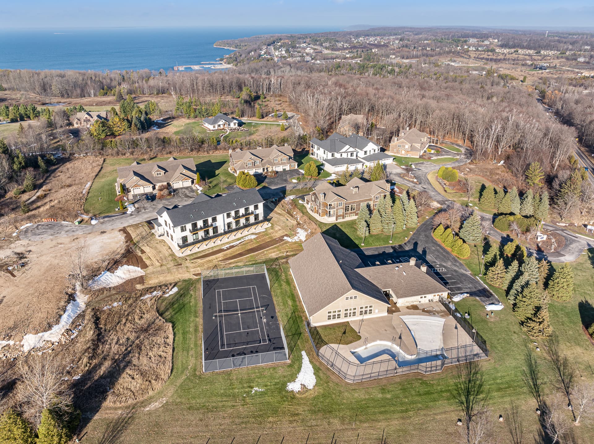 Anchor Point Condo - Image 2