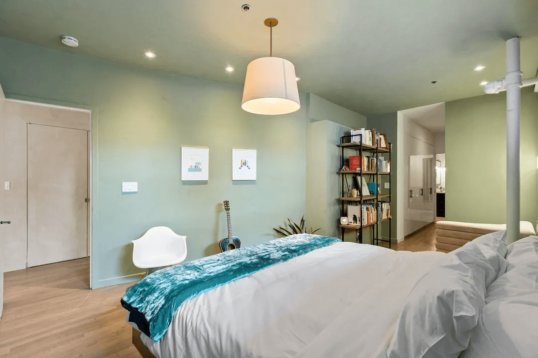 Vanderbilt Residence - Image 23