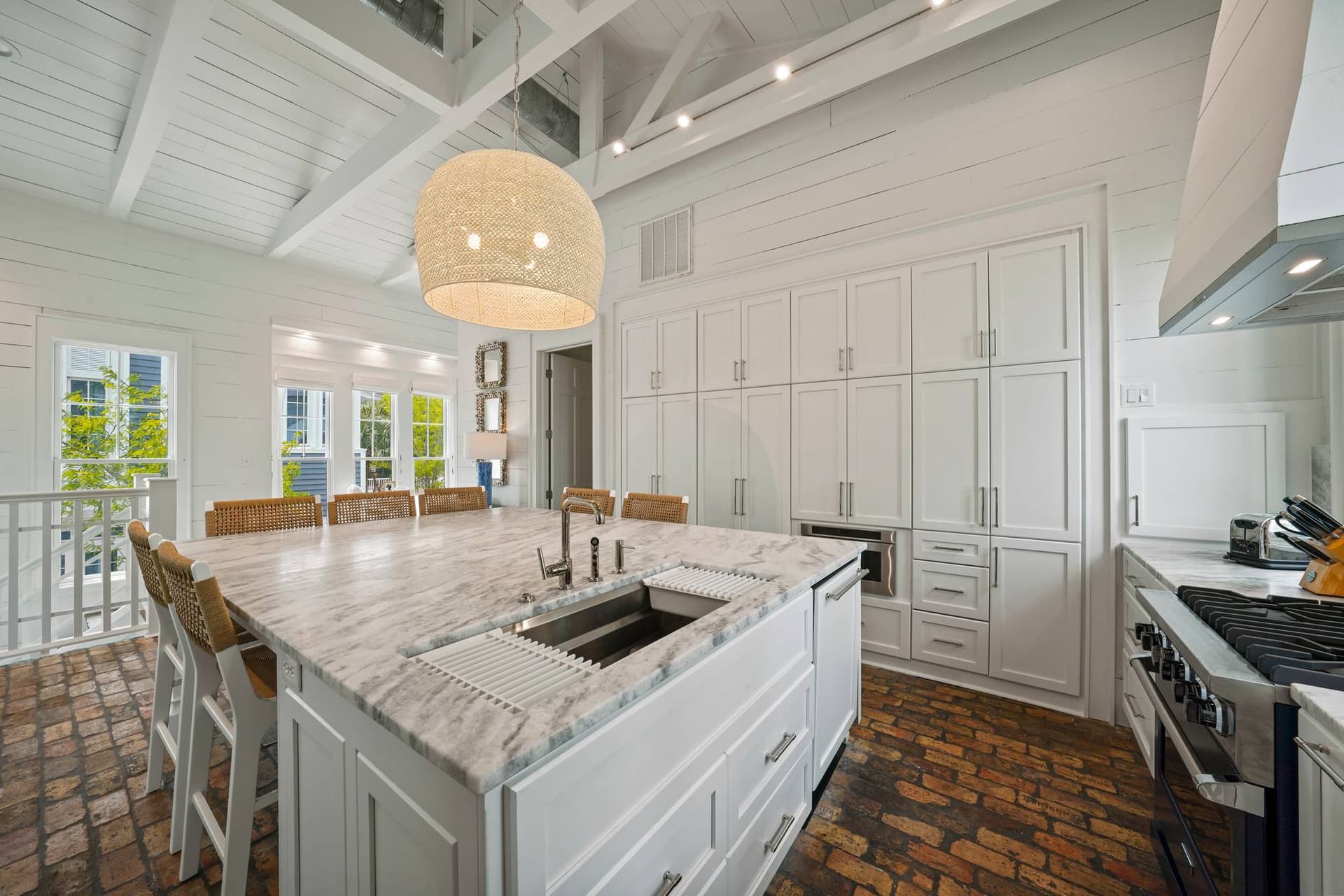 Splendor in the Sand - Image 8