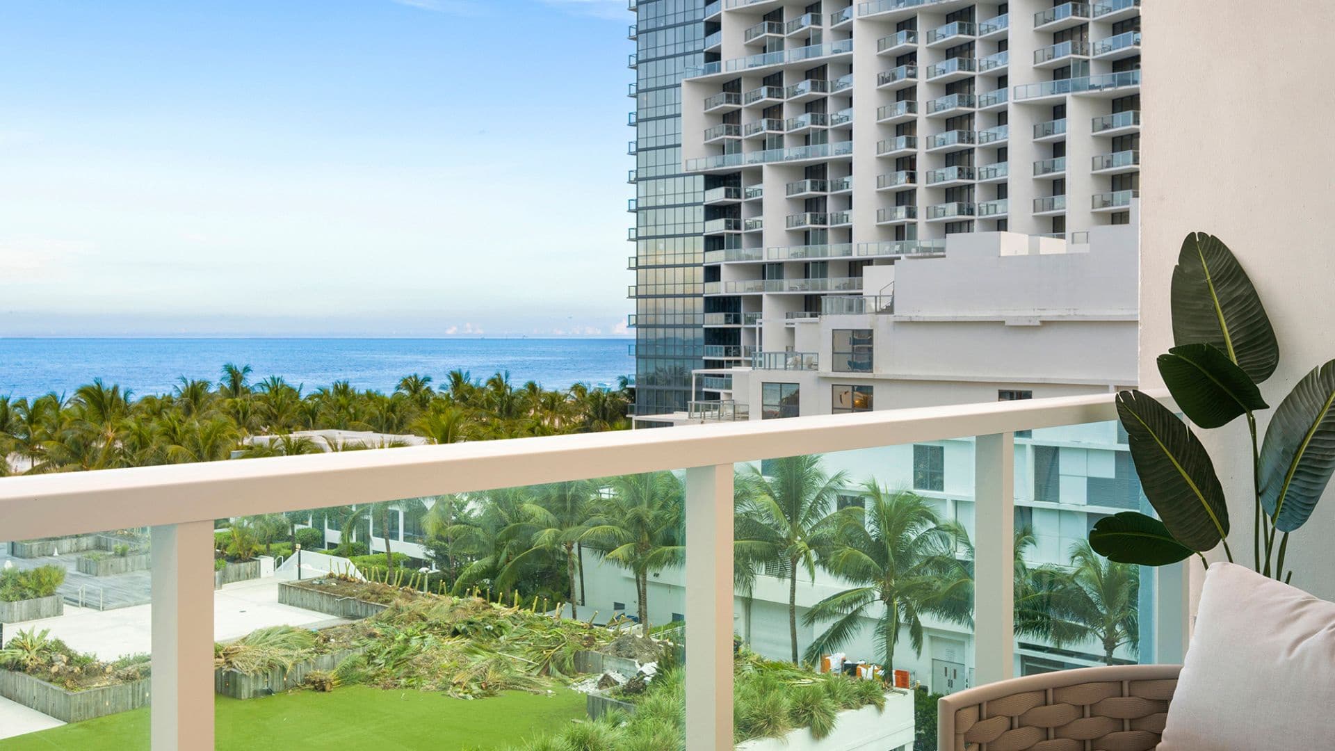 Roney Palace Residence #641 - Image 26