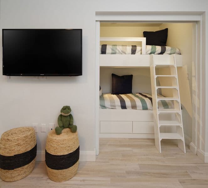 Ritz-Carlton Residence #302 - Image 5