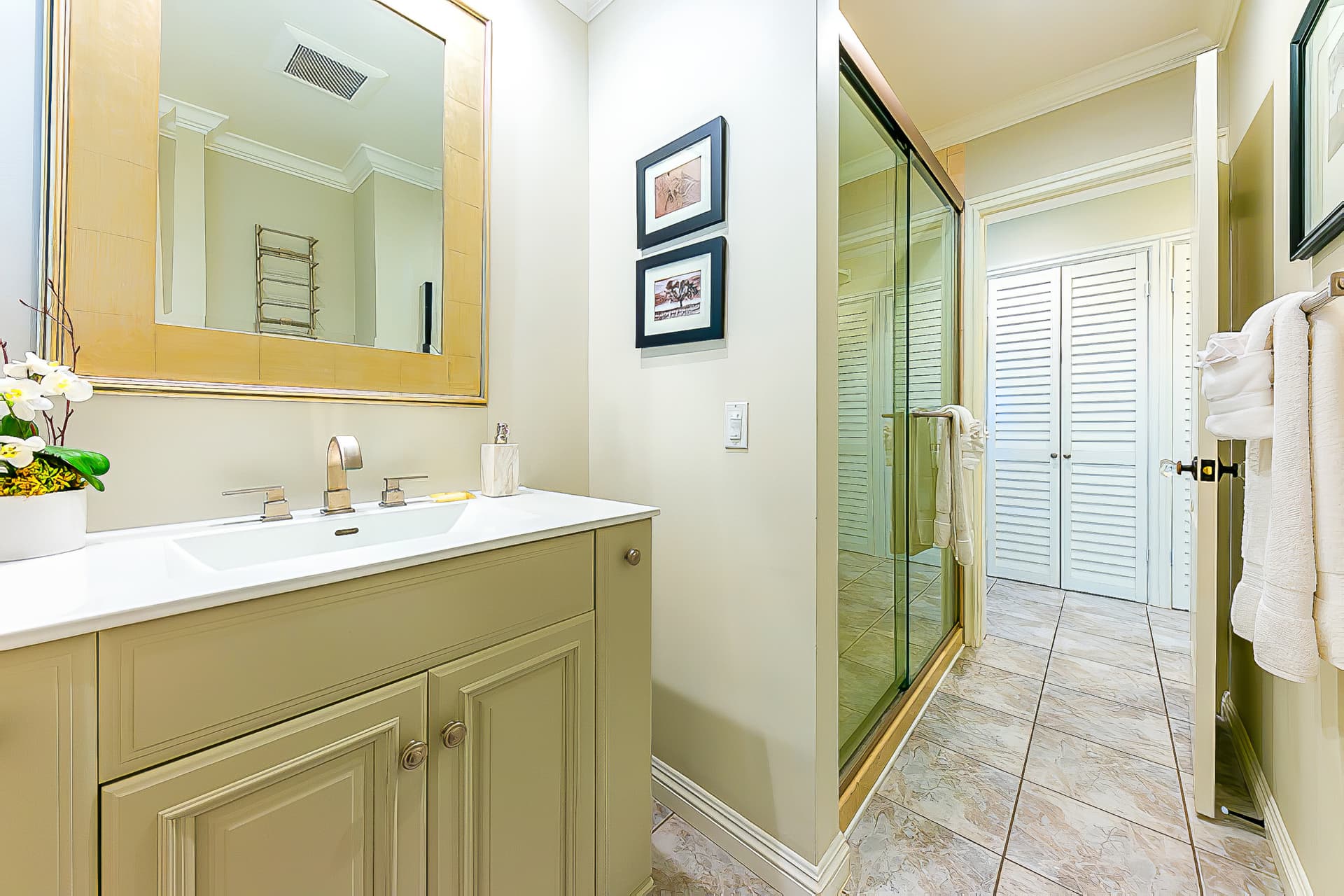 Scenic Retreat House - Image 21