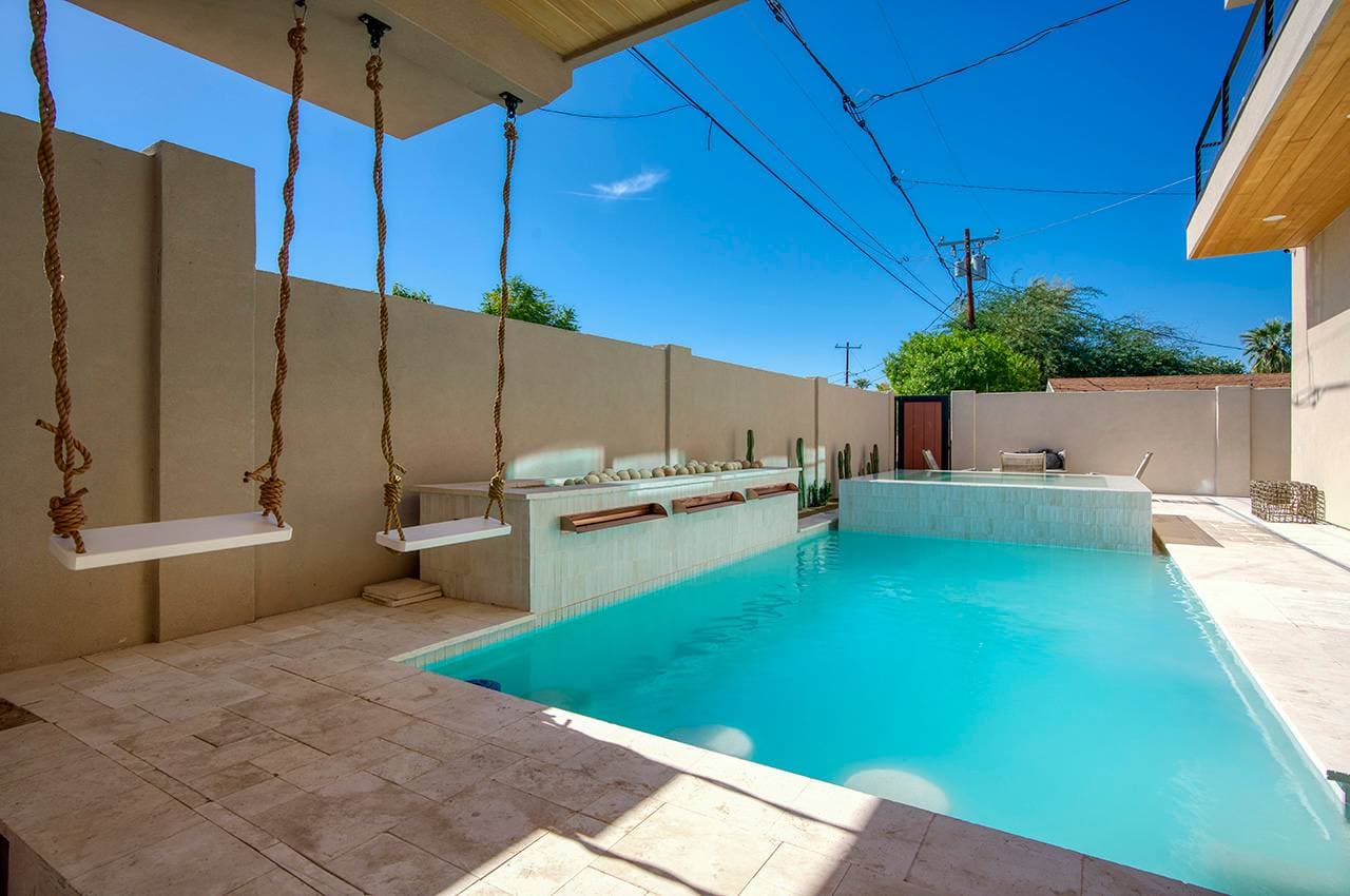 Old Town Coolidge - Image 2