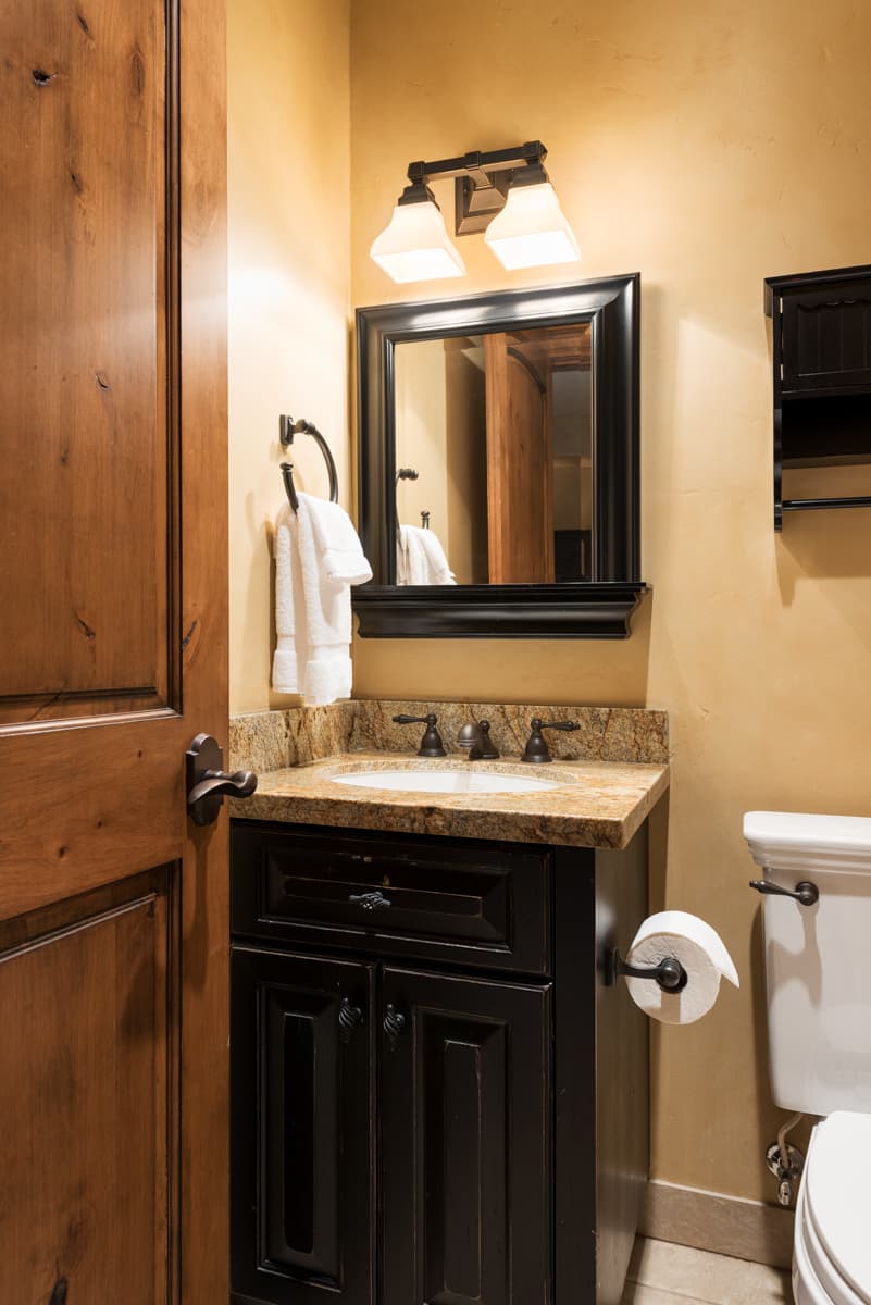 Park Avenue Home - Image 20