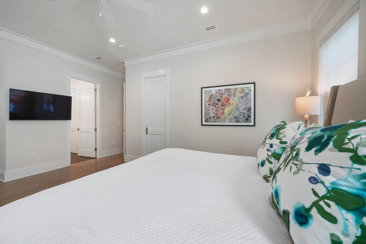 On the Lawn Villa - Image 22