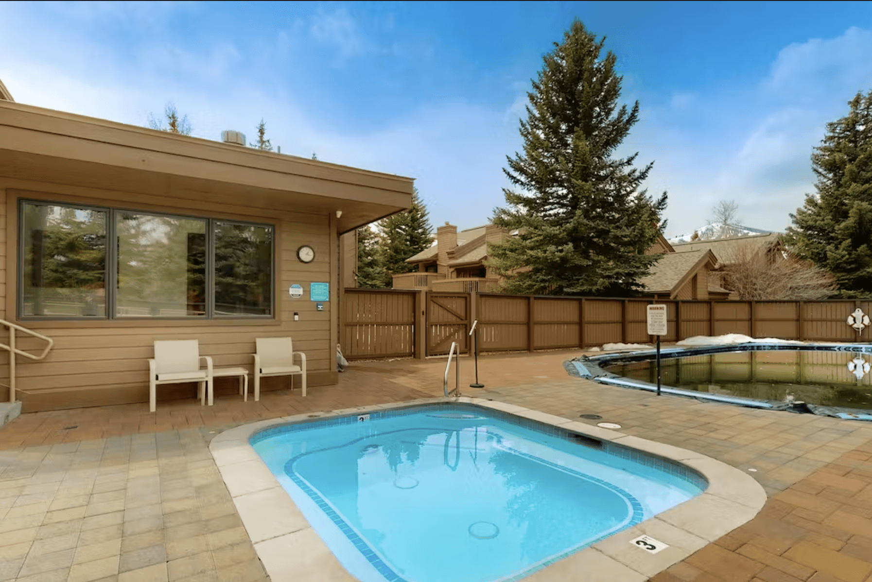 Mountain Modern Escape - Image 5