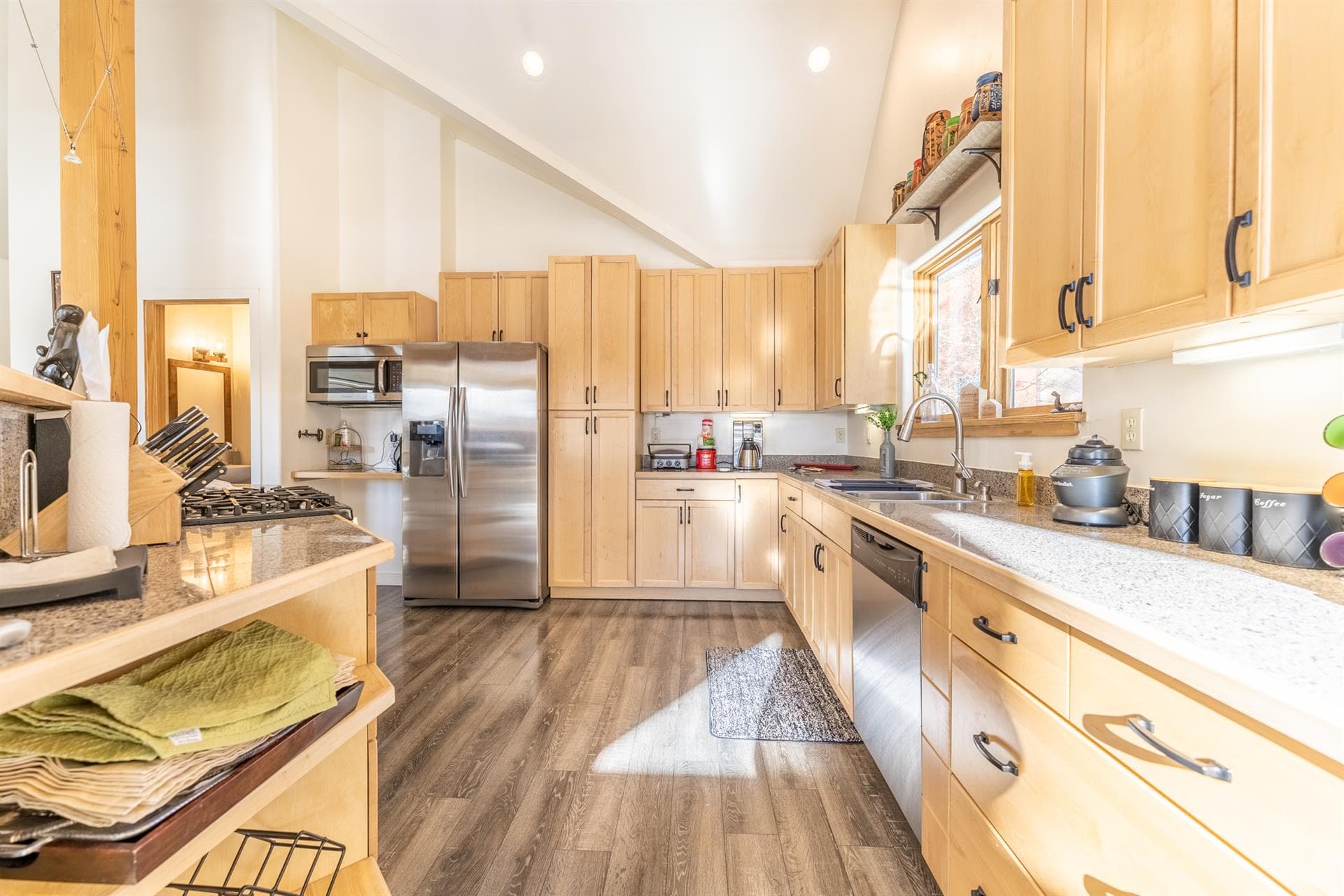 Rasor Court House - Image 3