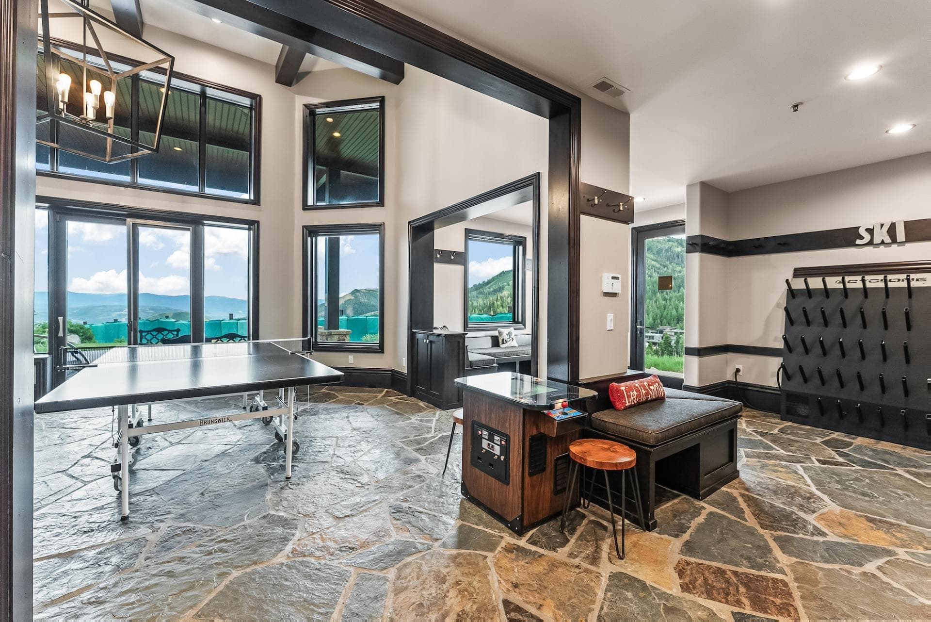 Sky Ridge Retreat - Image 31