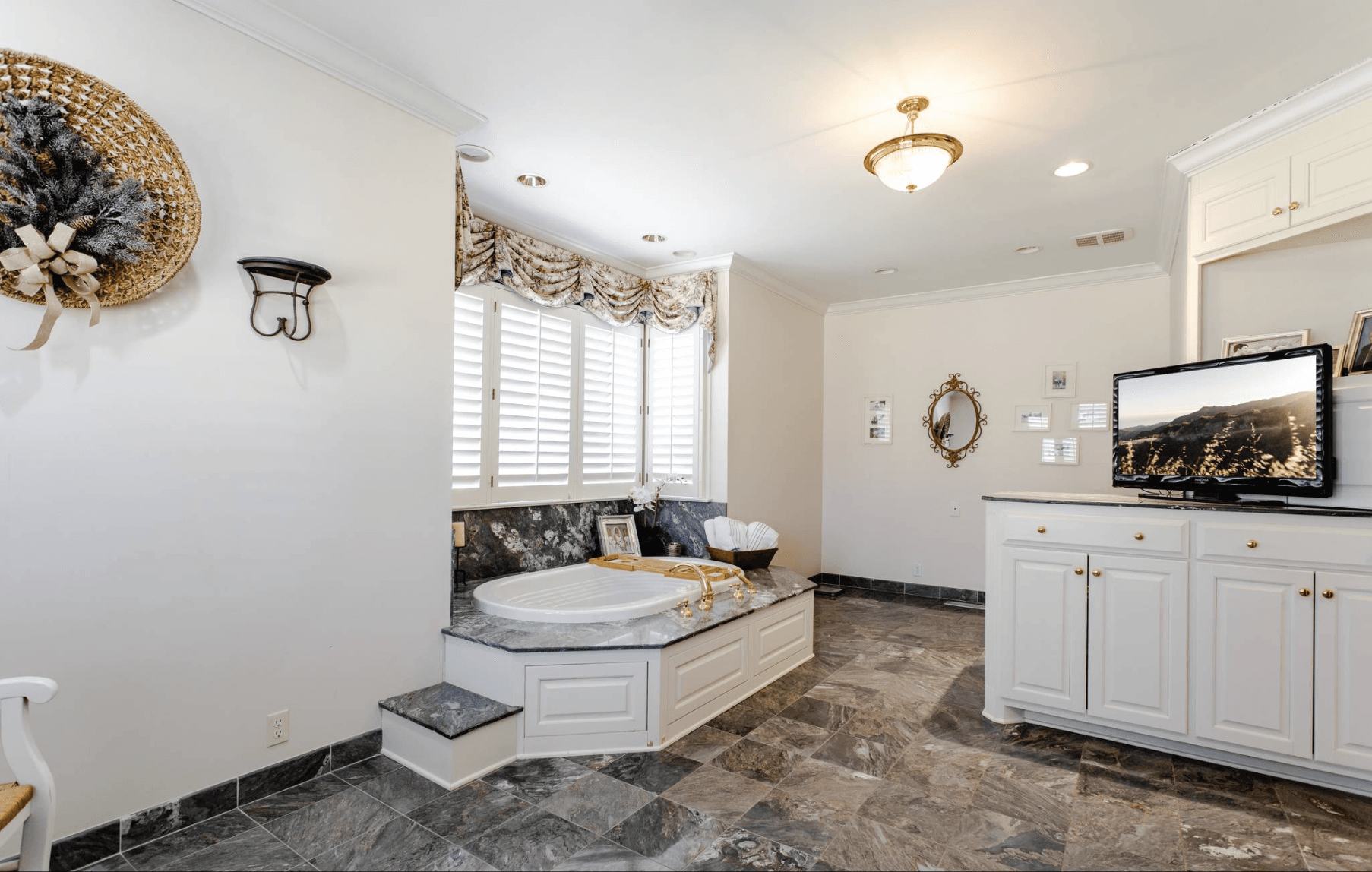 Nashville Harpeth Hills - Image 36