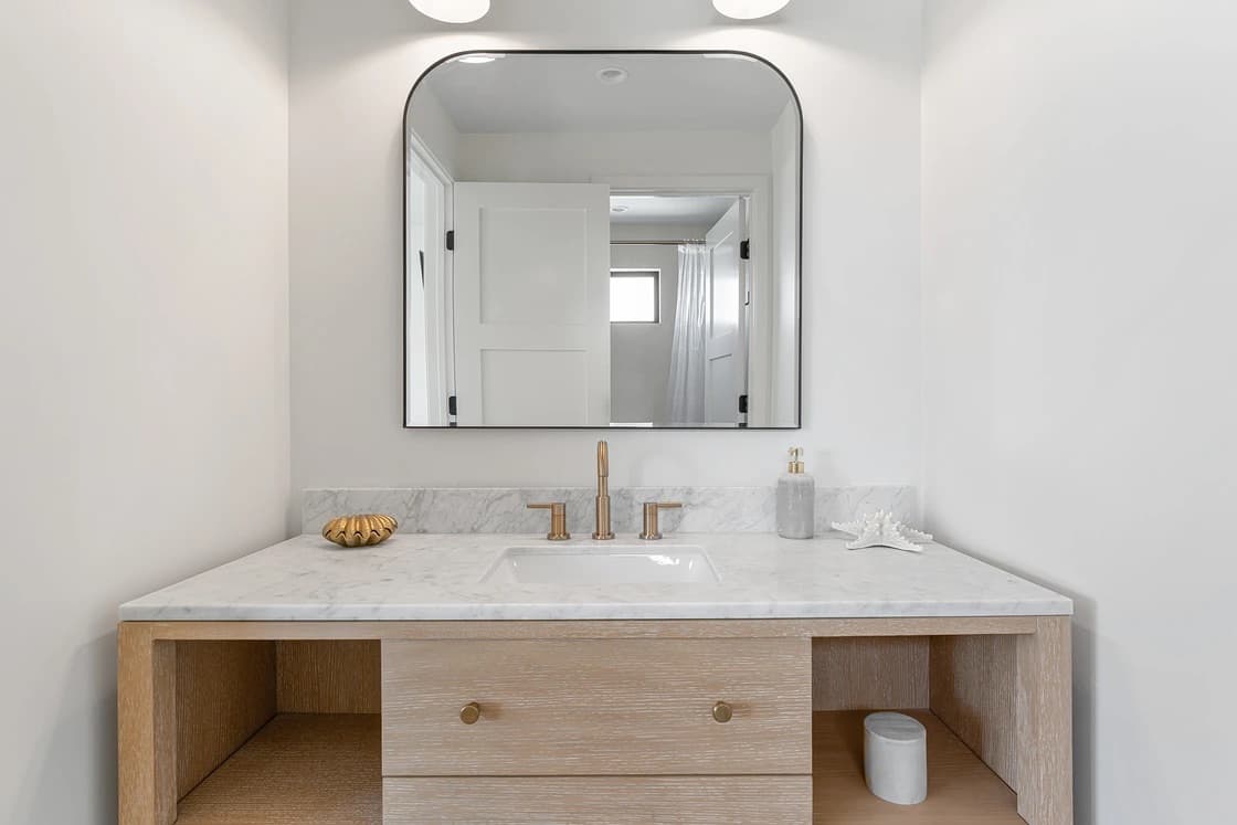 Point View Luxe - Image 40