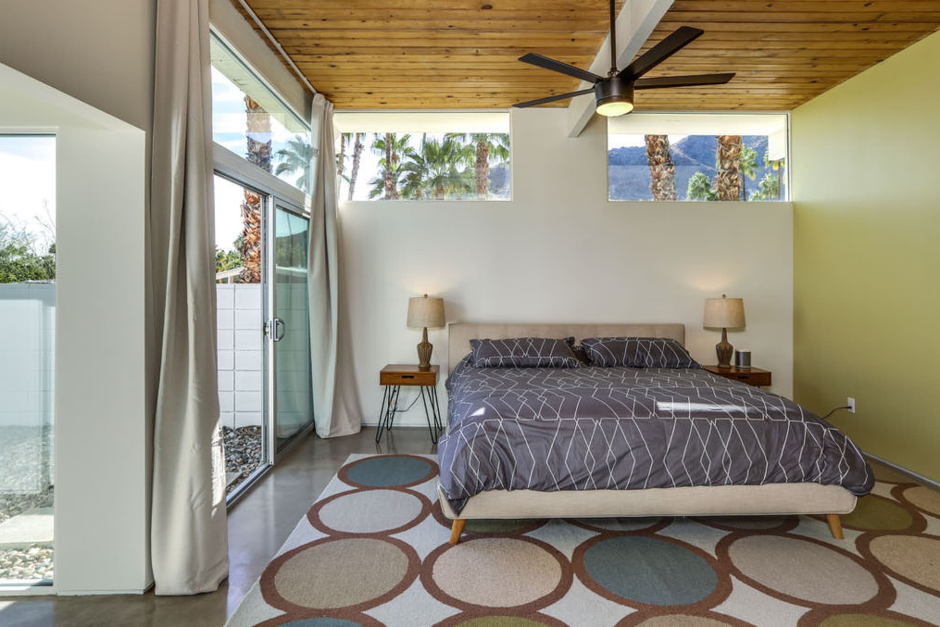 Regal Contemporary House - Image 10