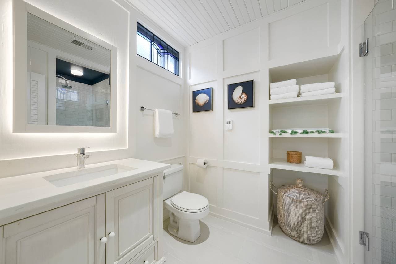 Little Lodge - Image 24