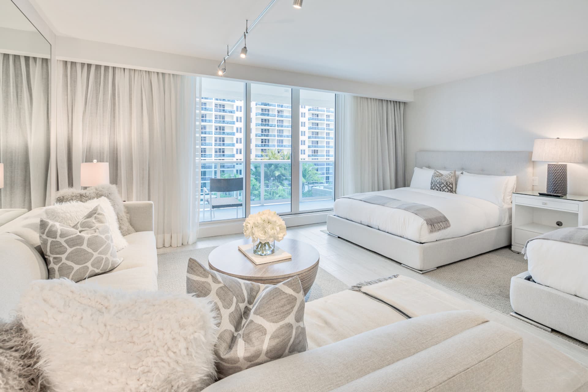 Roney Palace Retreat - Image 9