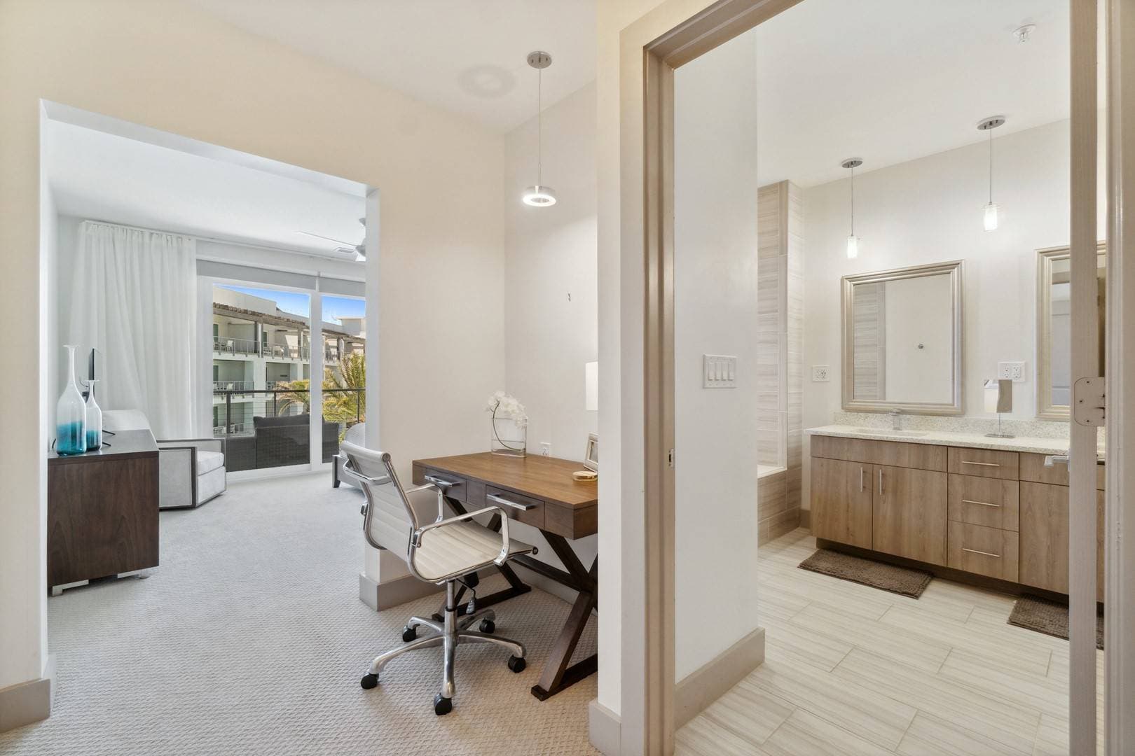 Pointe Residence - Image 13