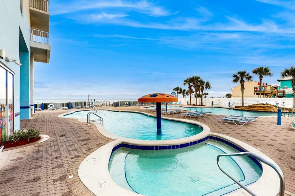 Gulfside Getaway - Image 3