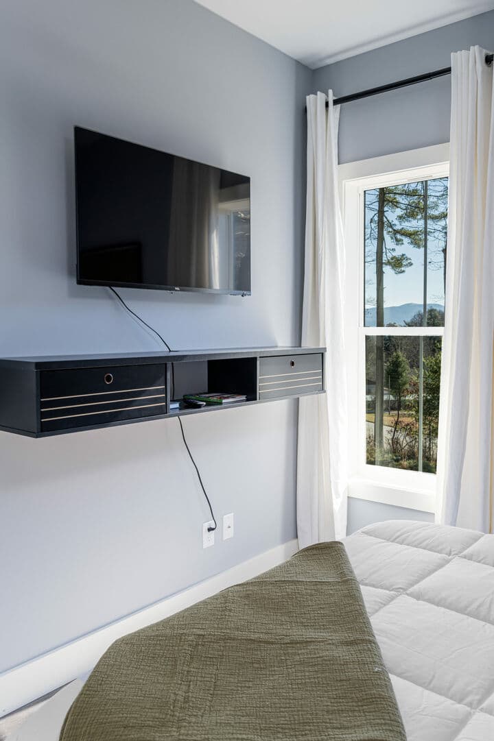 Owl Creek Home - Image 18