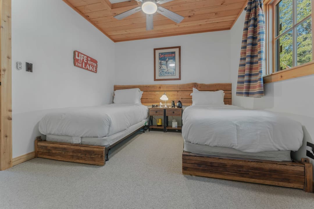 Soda Springs Ski & Lake Retreat - Image 23