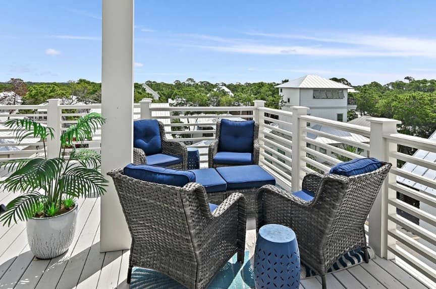 Resorting To Happiness - Image 38