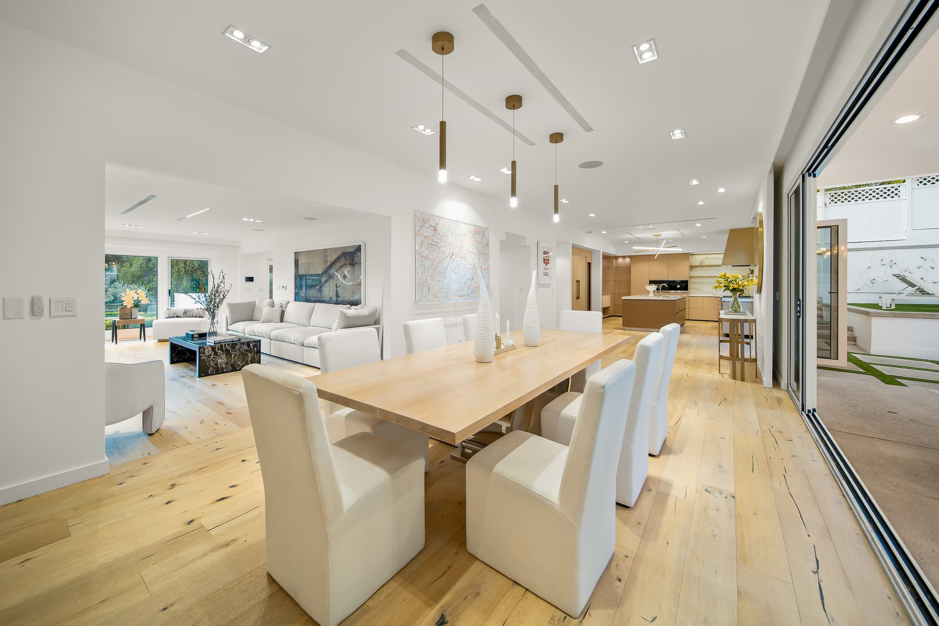 London Villa - Image 27