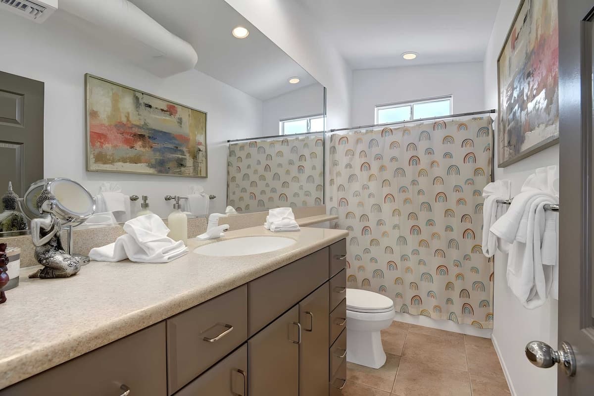 Modern Oasis Palo Verde - Image 14