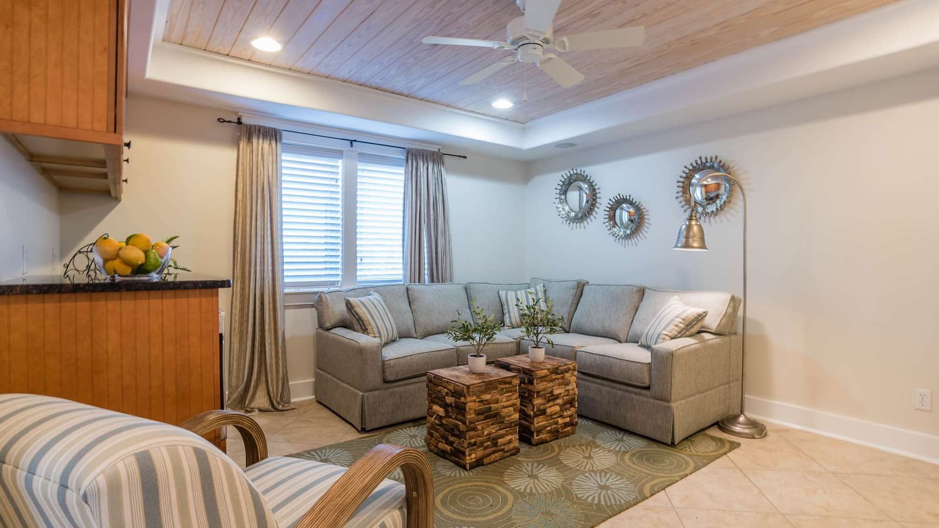 Pelican Paradise A+B - Image 85