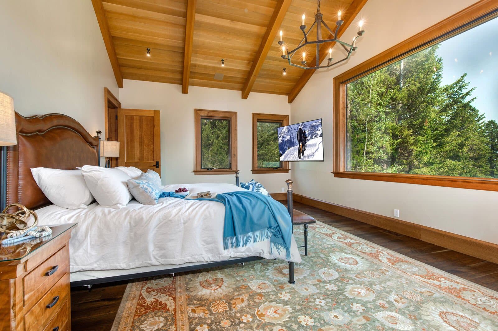 Heartwood Lodge - Image 18