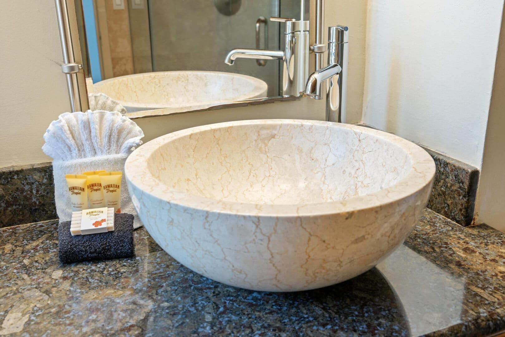 Maui Kai #301 - Image 19