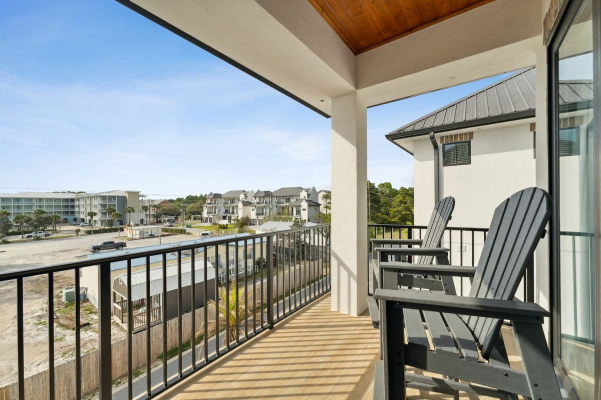 Summer Lane - Image 41