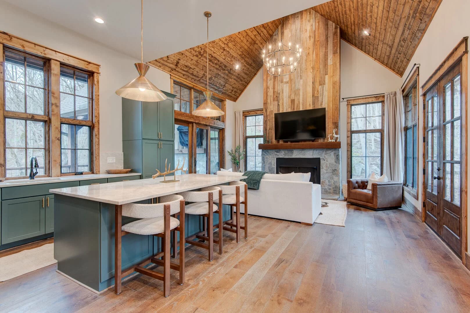 Vesper Lodge at Eagle Nest - Image 5