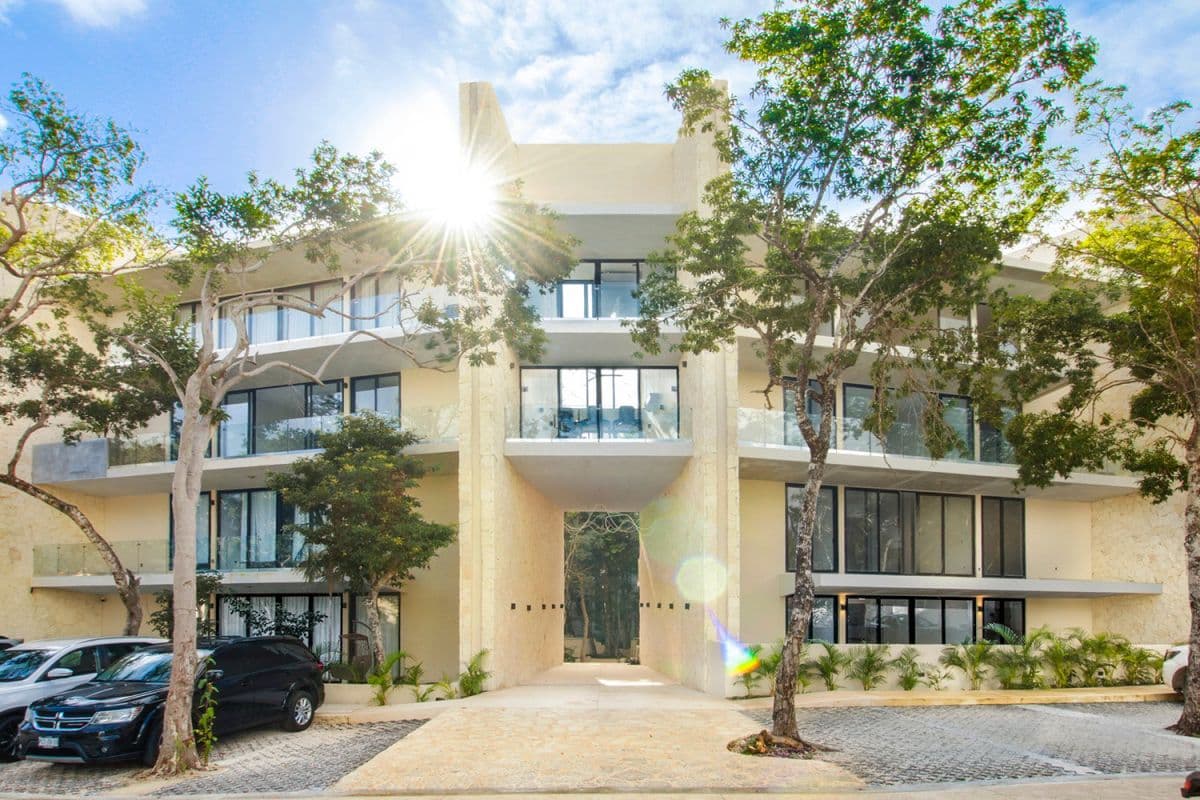 Riviera Echo - Image 25