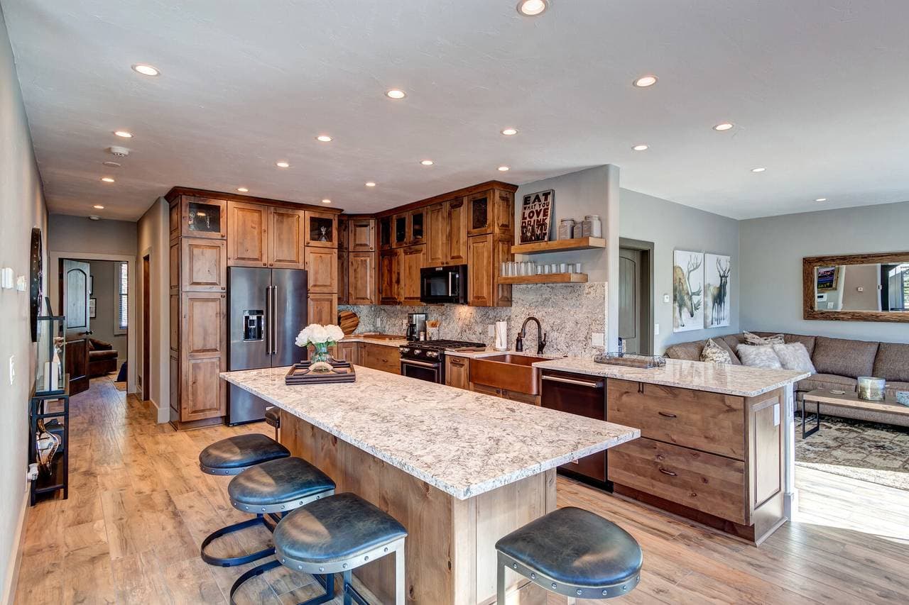 Creekside Escape - Image 5