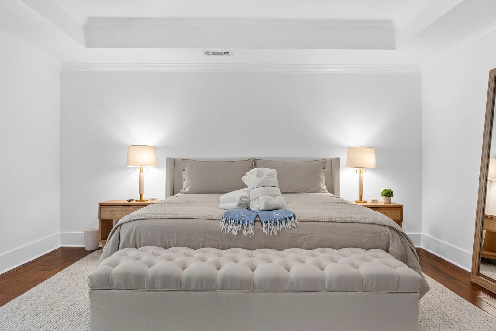 Heritage House - Image 16