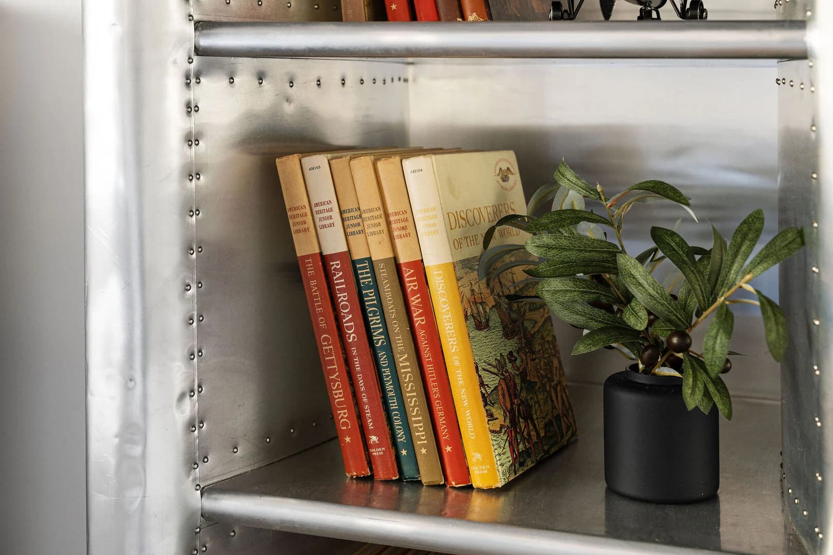 Summit House - Image 22