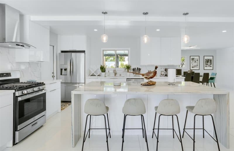 Marble Palace - Image 5