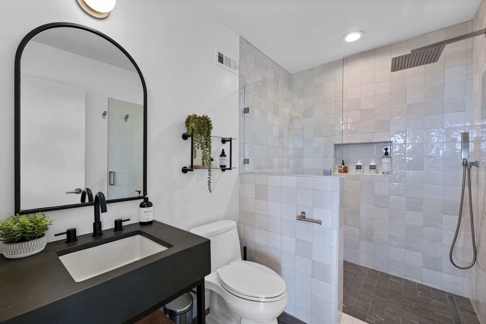 Tradewinds Solace - Image 39